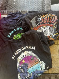 Size Large Men Shirts 