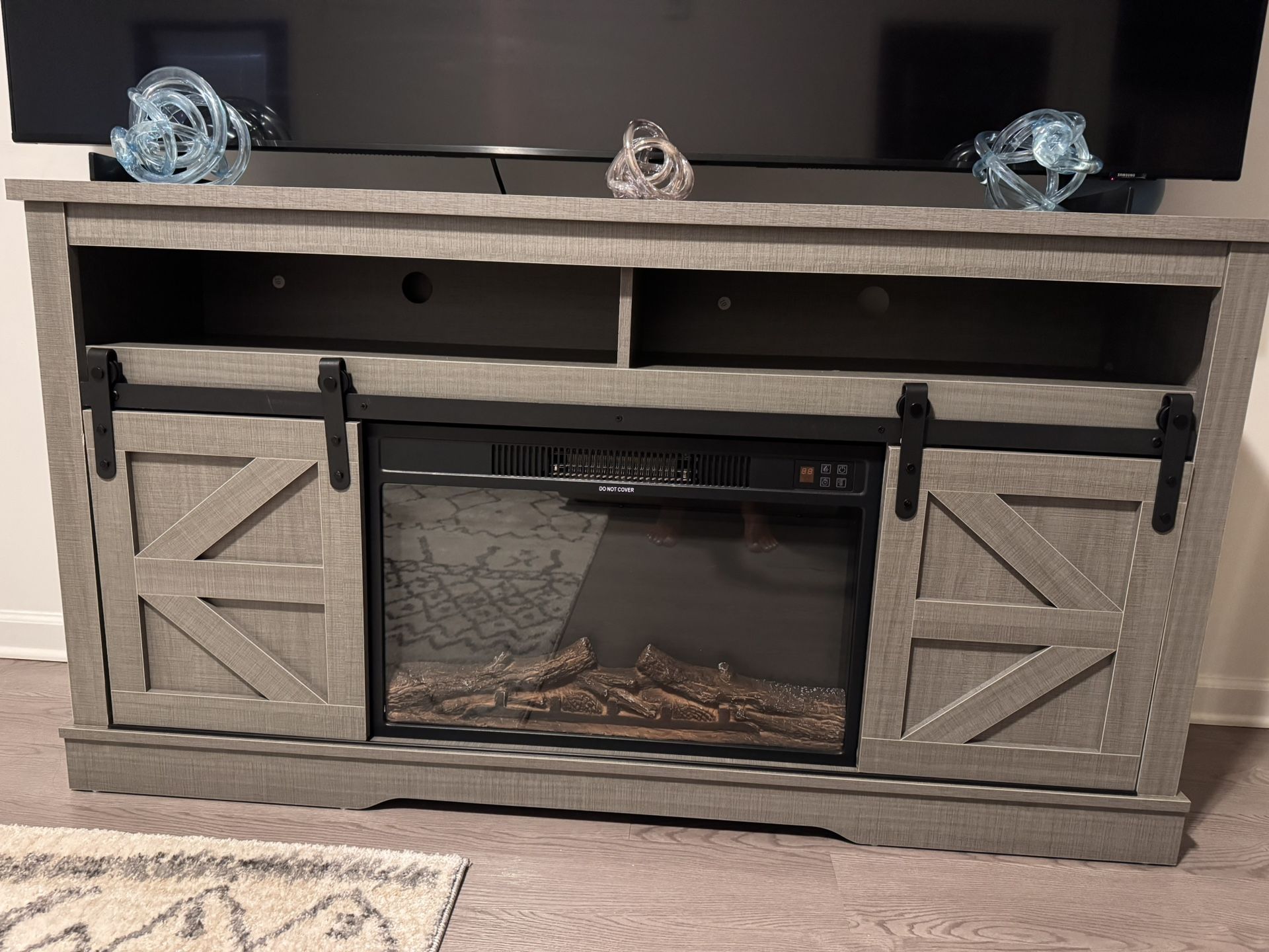Tv Stan With Fire Place