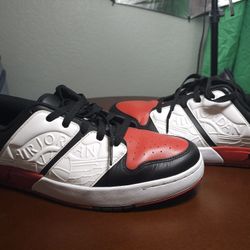 Nike Air Jordan NU Retro 1 Low Varsity Red/Black Size 11