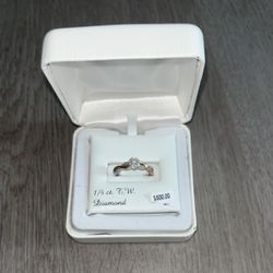 1/4 Ct. T.W. Diamond Ring