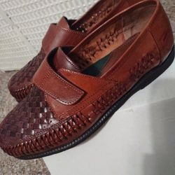 Men's Slip-on Leather Shoe/ Anti-slip Sole