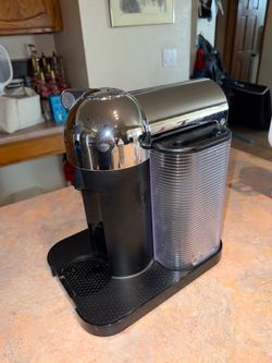 Nespresso VertuoLine Coffee & Espresso Machine Blk, Chrome & Black Working Well