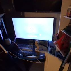 Samsung 42in Smart Tv