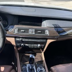 2011 740i