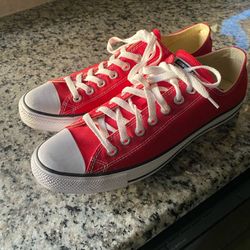 Men’s Converse Size 10