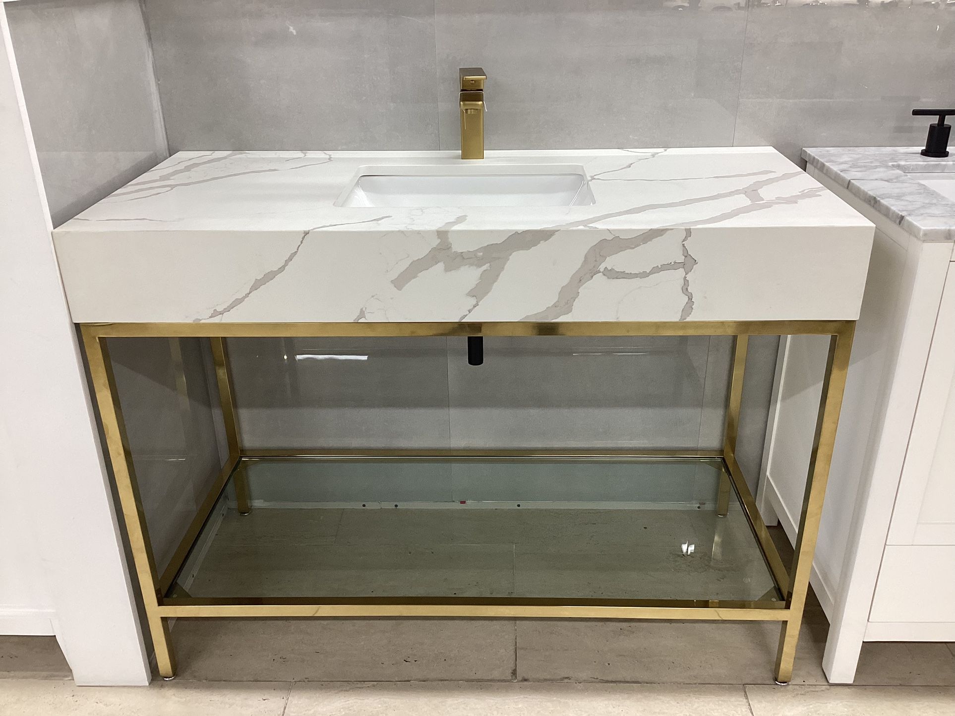 48” Bathroom Vanity Cabinet Quartz Top Glass Shelf With 4” Thick Quartz Top With Ceramic Ready For Pick Up Today 