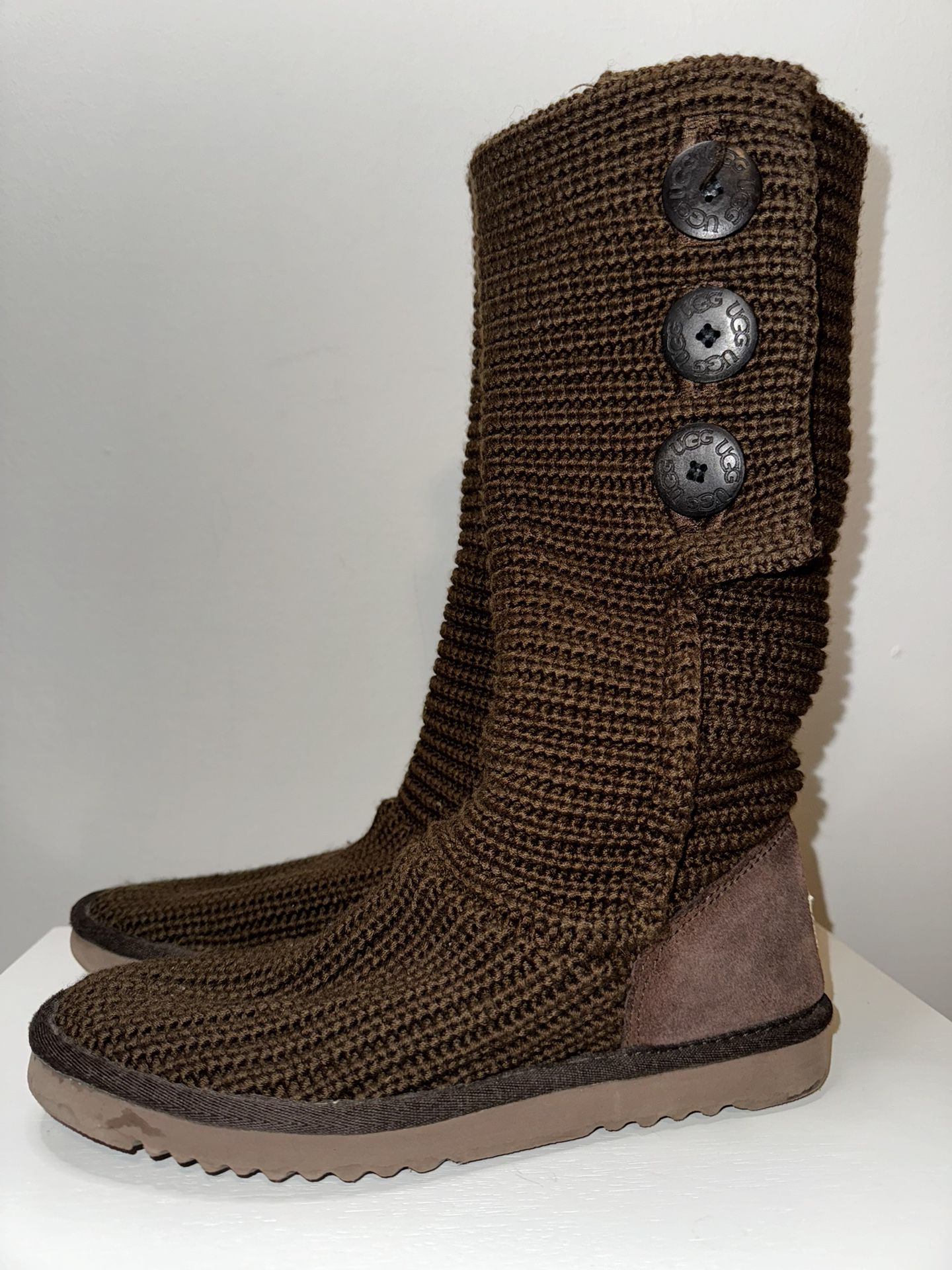 UGGS Sweater Boots 