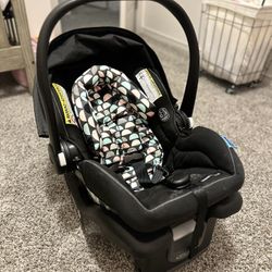 Graco Car seat