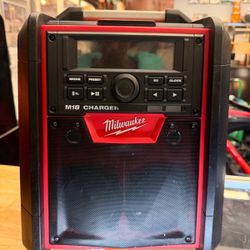 Milwaukee 2792-20 M18 Jobsite Radio Charger Portable Cordless Corded Bare Tool
