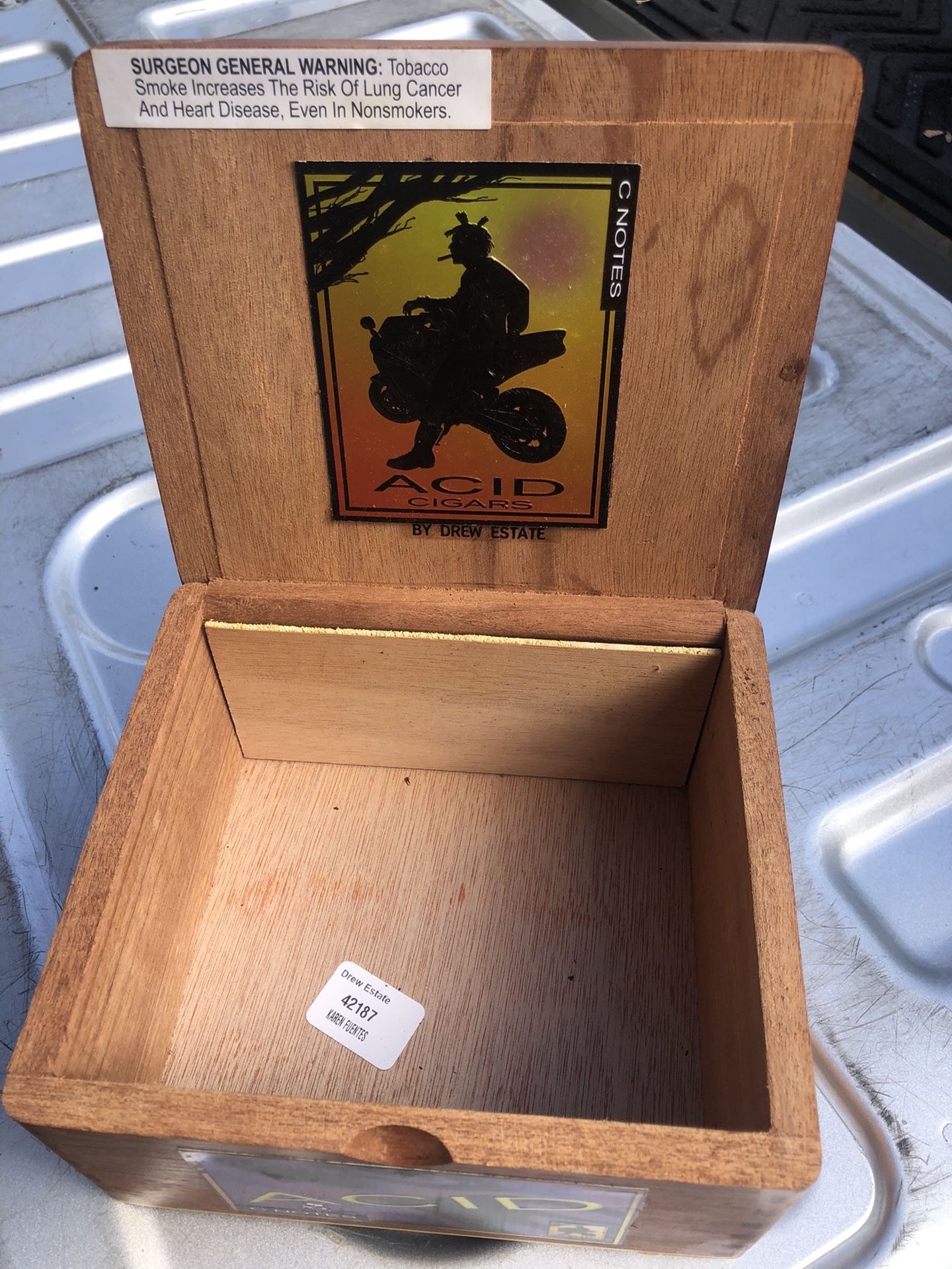 Cigar box