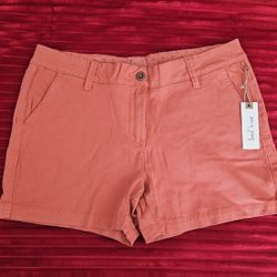 Land N' Sea Women's Shorts SIZE 6 New