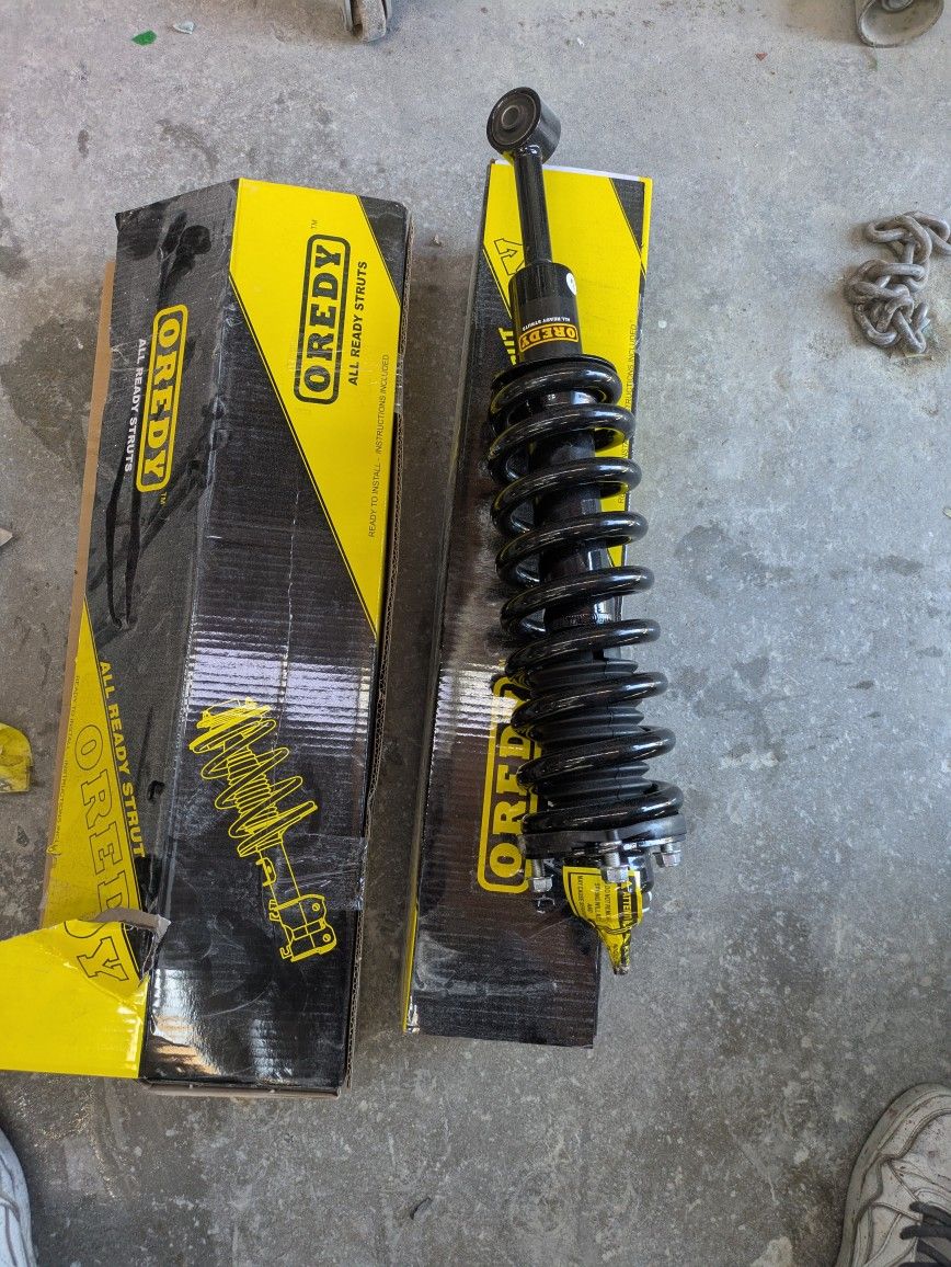 2021 Toyota 4runner - 2 Strut & Link
