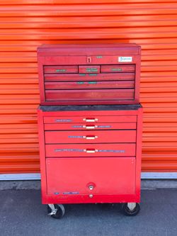 Vintage Tool Box 🧰