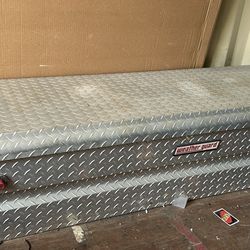 Weather Guard Crossover Tool Box Bright Aluminum Full Size Low Profile Model 121-0-04