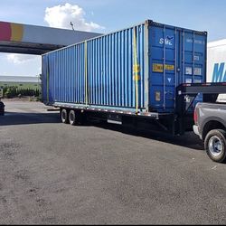 SHIPPING / STORAGE CONTAINERS W/ DELIVERY 20,40,40 HC .BUY/SELL. Financing & Lease Available! 