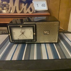 Clock Radio