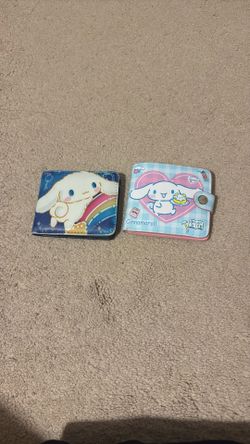 Cinnamon Roll Wallets 