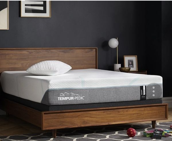 'TEMPUR-PEDIC' queen size mattress for Sale in San Antonio ...
