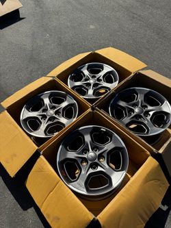Jeep Wrangler Gladiator Rubicon 17” Factory Wheels Rims Used Condition