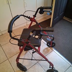 DRIVE MEDICAL ROLLATOR WALKER 