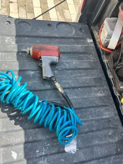 Air gun wheel nut driver