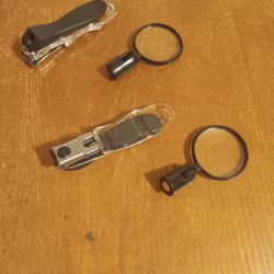 Nail Clippers with Large Magnifier (Lot of 2)