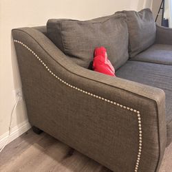 Comfortable 4 Person Couch 