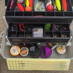 Tackle Box WITH tackle 