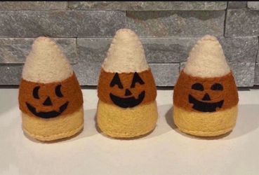Candy corns