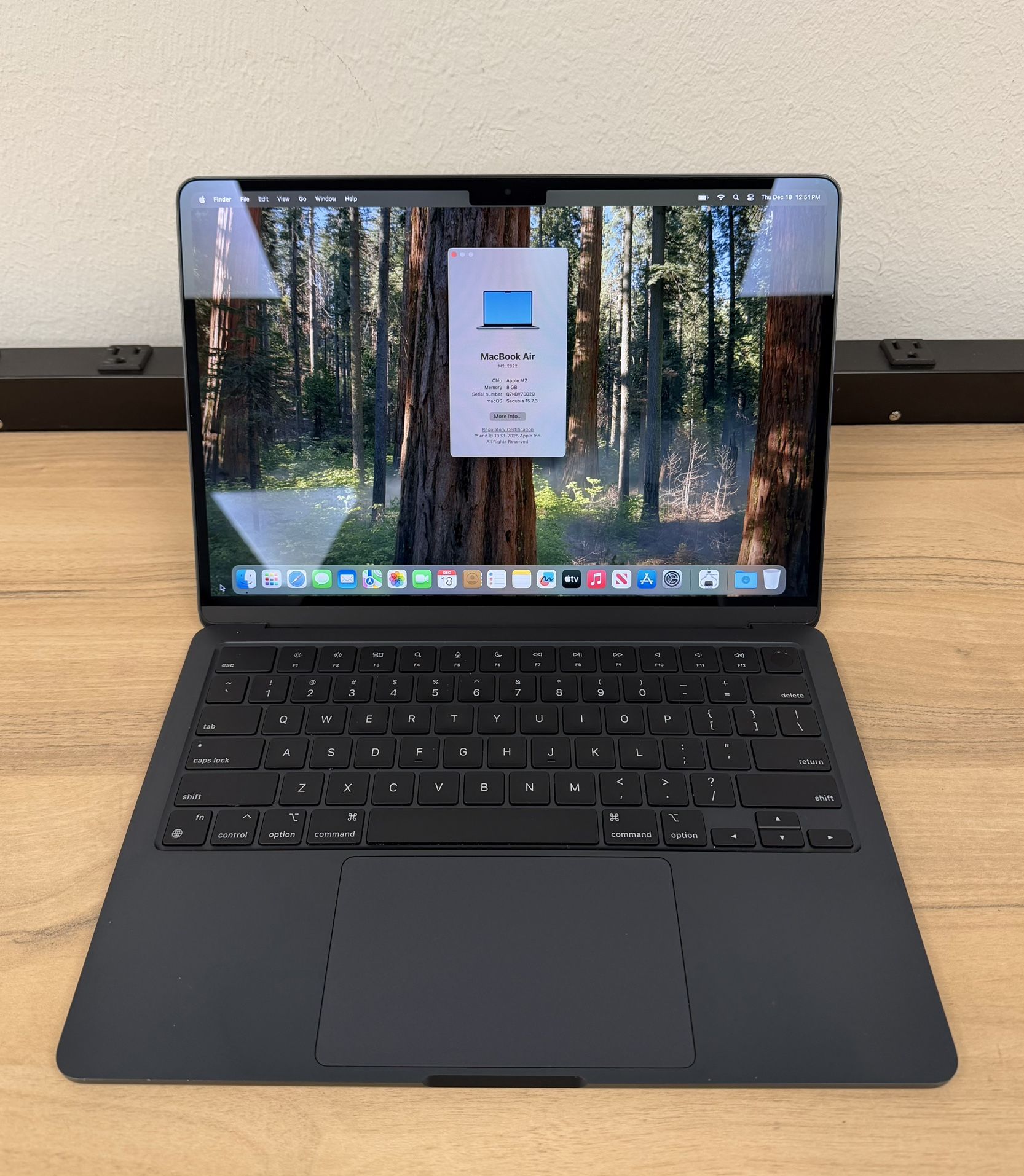 13 MacBook Air M2 8 Core**500GB SSD