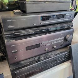 Yamaha Receiver and Speakers 