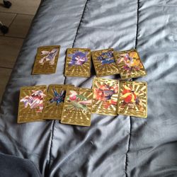 Skylanders Lot and fake Pokemon Cards 