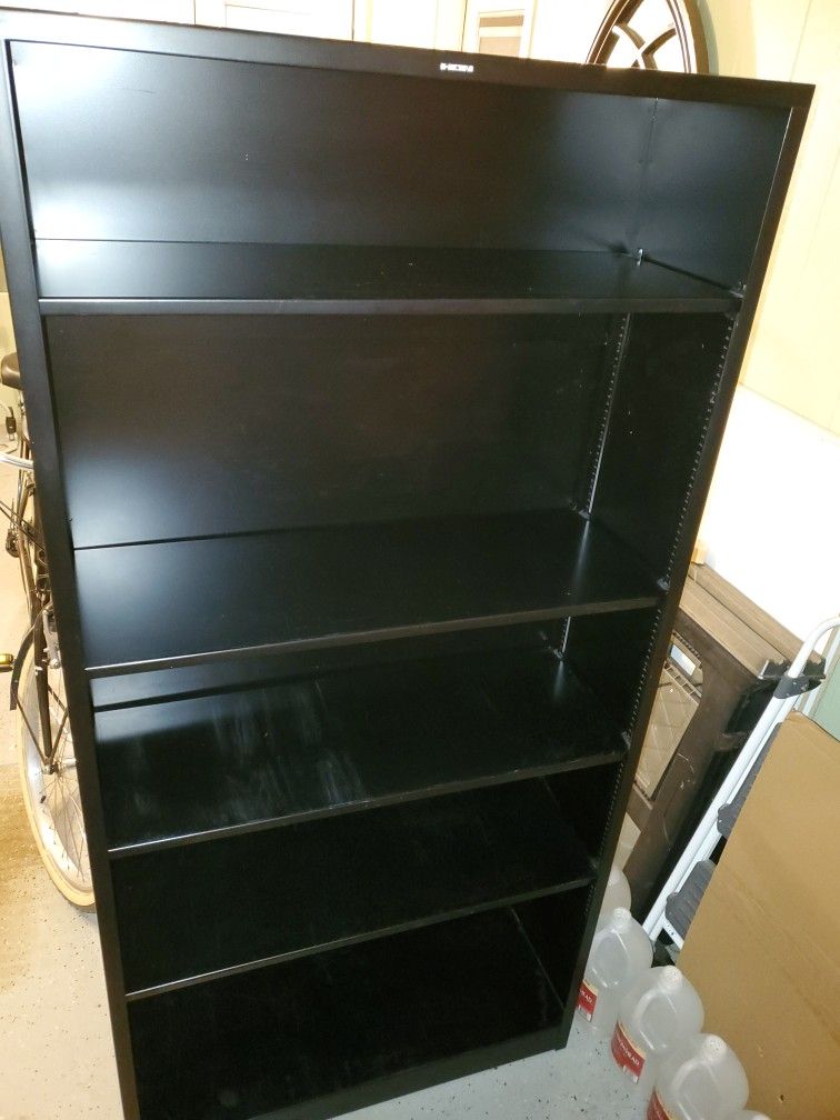 Hon Black Metal Bookshelf With 5 Shelves for Sale in Sun City, AZ OfferUp