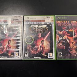 Original Xbox Games Bundle: KOTOR 1 (Platinum Hits) + Mortal Kombat Shaolin Monks 