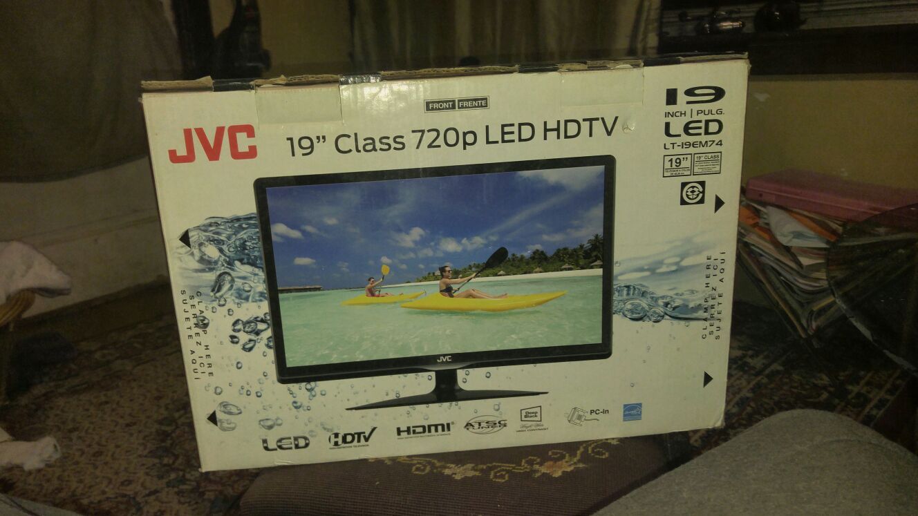 19 '' class 720p led hdtv