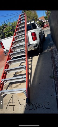 Excellent condition, double side heavy duty, different sizes fiberglass ladders