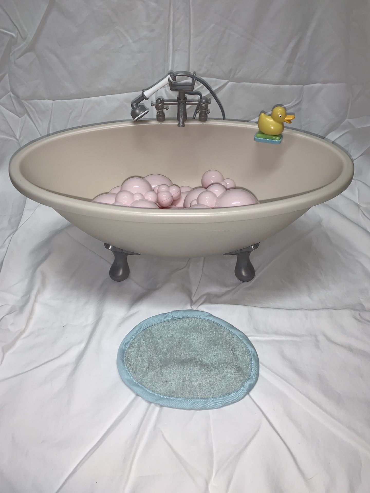 American Girl Doll Bath