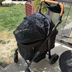 dog stroller 