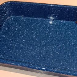Large Enameled Baking Or lasagna Pan