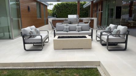 Patio Furniture love seat 54”x29”, 77”x30” sofa , matching chairs quality (4) 31”x29” furniture outdoor covers included pillows included
