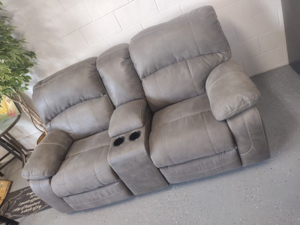 Grey Sofa Recliner 