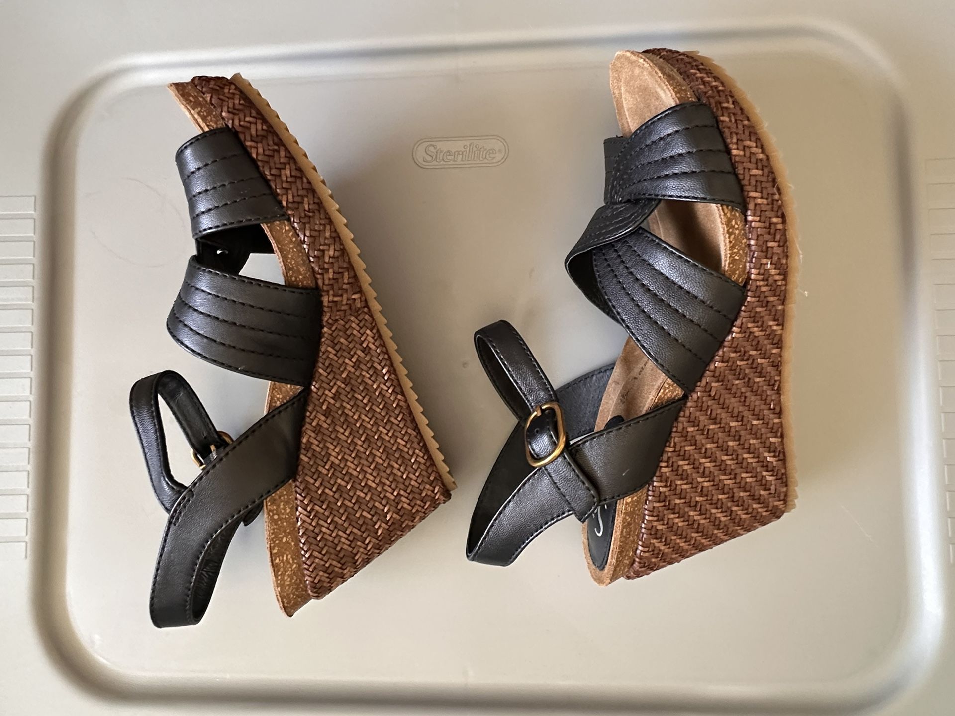 Sofft Wedge Sandals