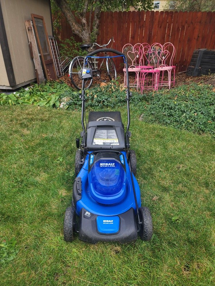 **Kobalt 40v Mower & Weed Eater With Battery & Charger