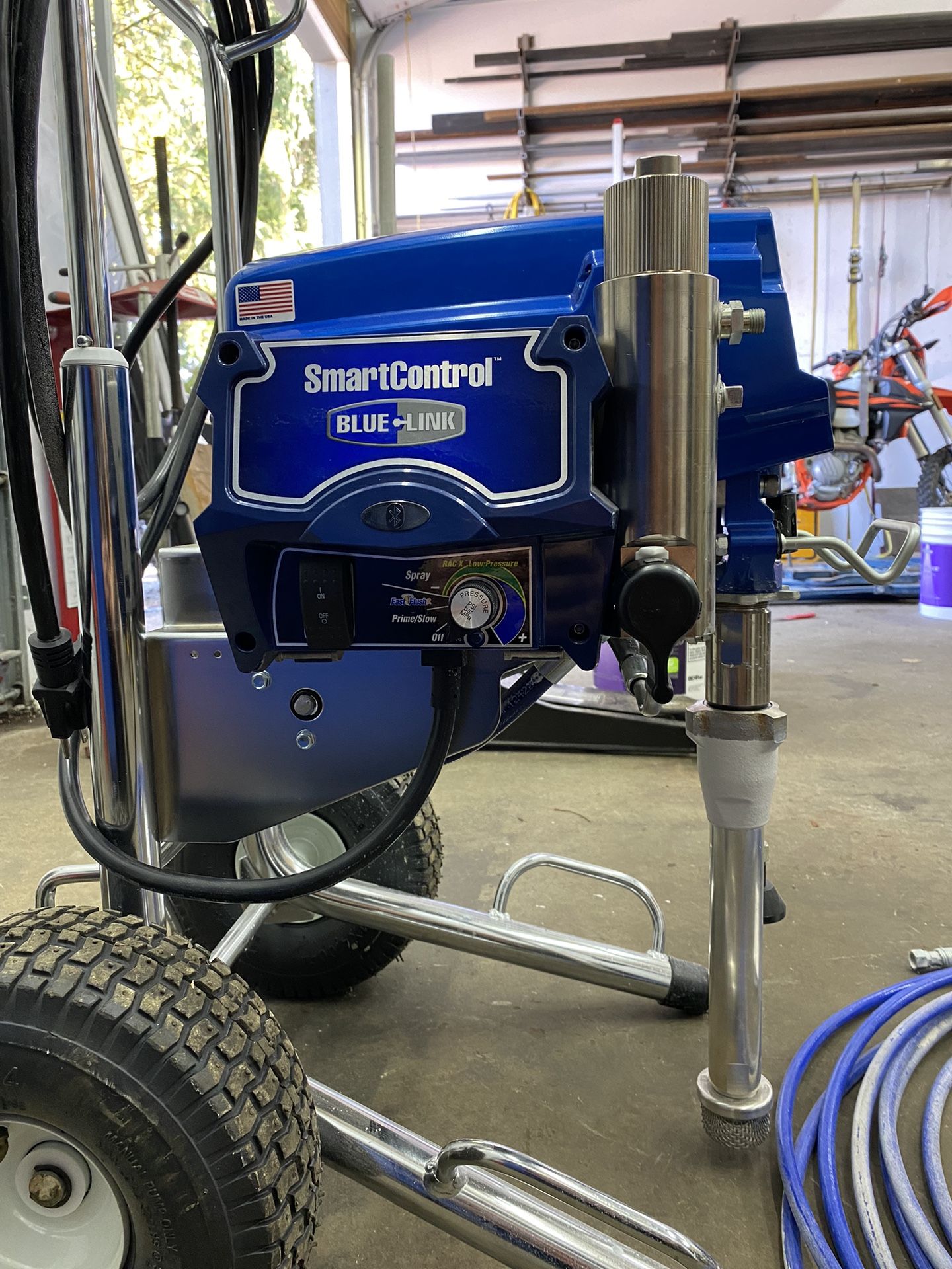 Like NEW! Graco 695 Ultimate MX 2 for Sale in Woodinville, WA OfferUp