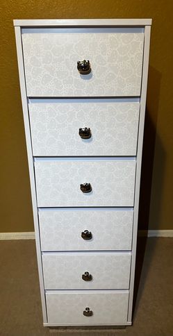 Hello Kitty drawer