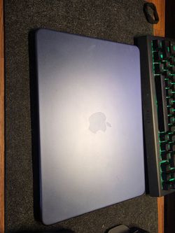 Macbook Neo Indigo