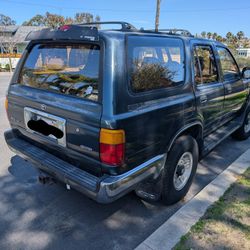 1995 4Runner SR5 manual trans 4x4 (as is)