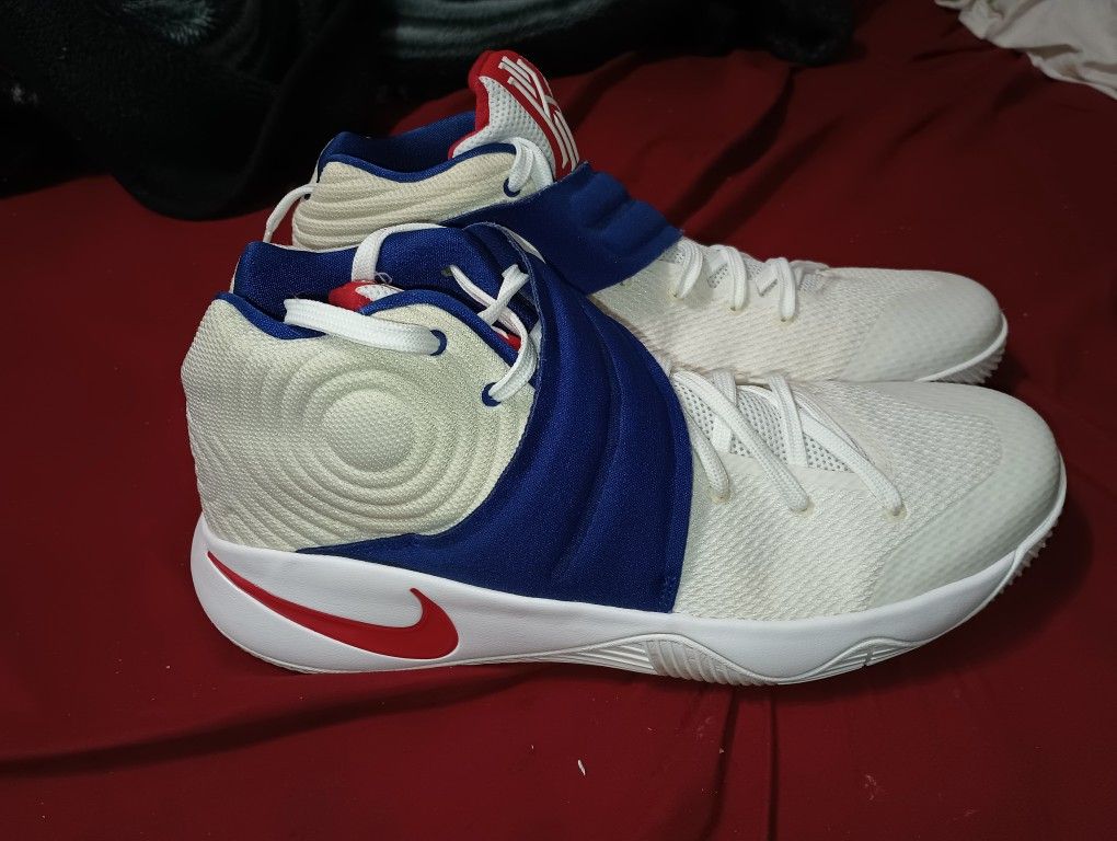 Kyrie 2s Size 13 