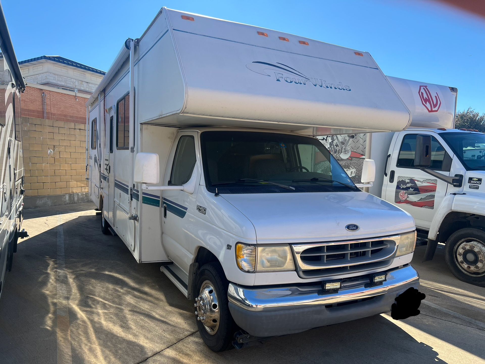 1998 Ford E450 Ford E450