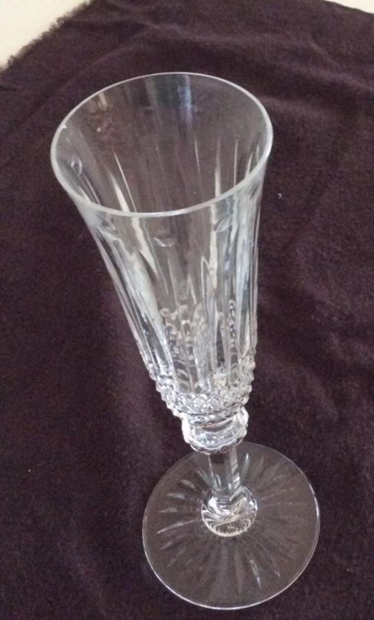 Champagne flute Saint Louis crystal Tommy vintage made in France.